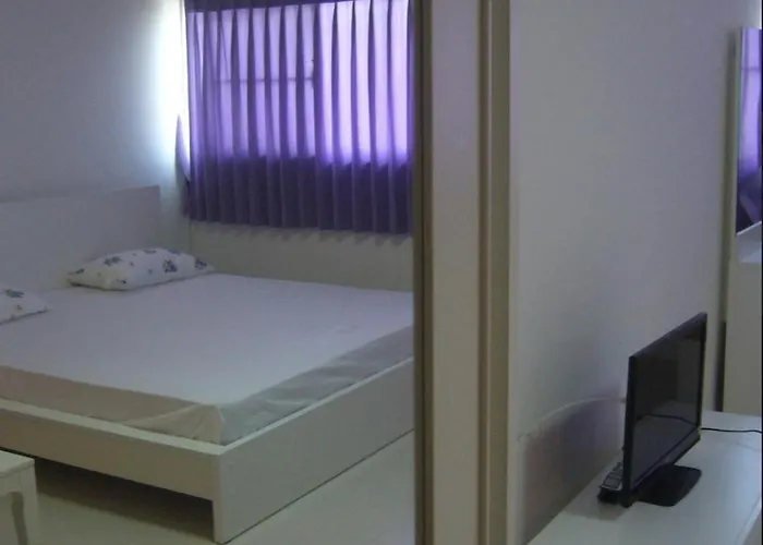 Chan Kim Don Mueang Guest House, Free Parking Space And Free Wifi 3* בנגקוק